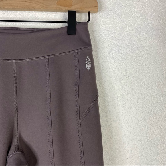 Free People Movement Purple Mauve Athletic Leggings Sz XS - Picture 2 of 5